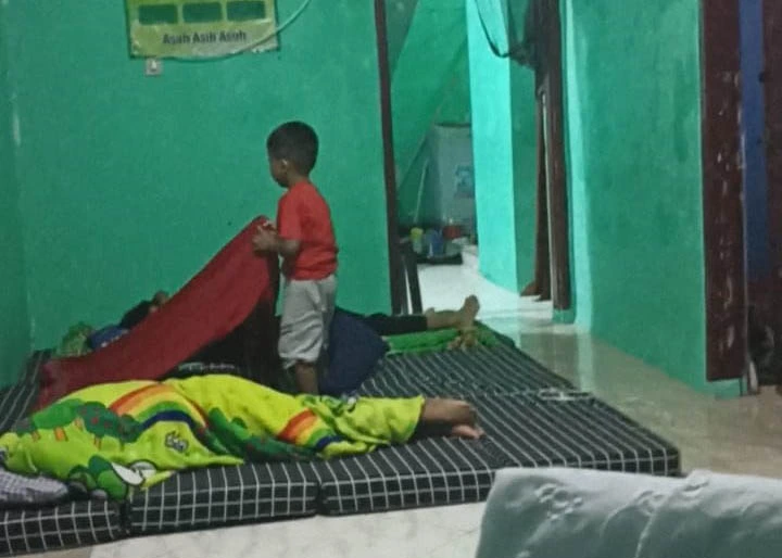 Kamar tidur asrama putra